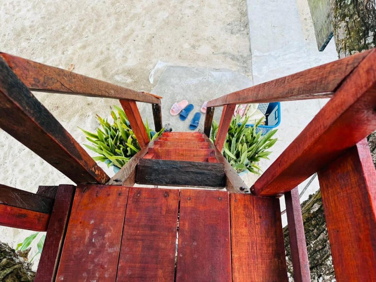 Dragon Pearl Beach Resort Kota Belud Esterno foto